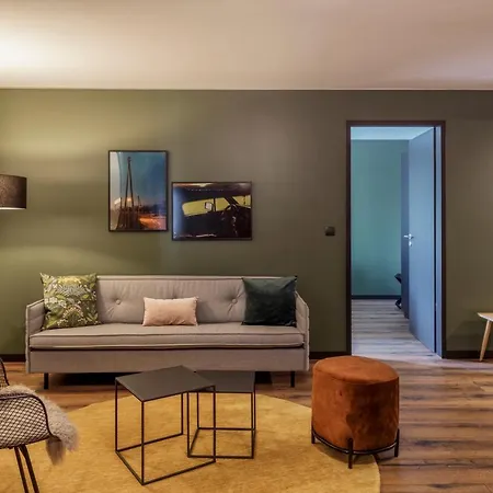 Black F House - Serviced 4* Friburgo in Brisgovia