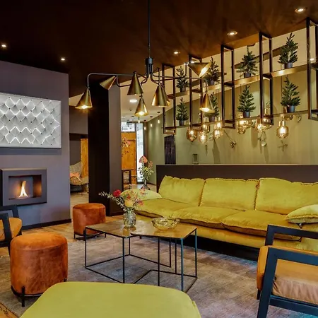 Aparthotel Blackf House