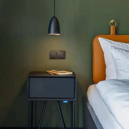 Black F House - Serviced Aparthotel 4*