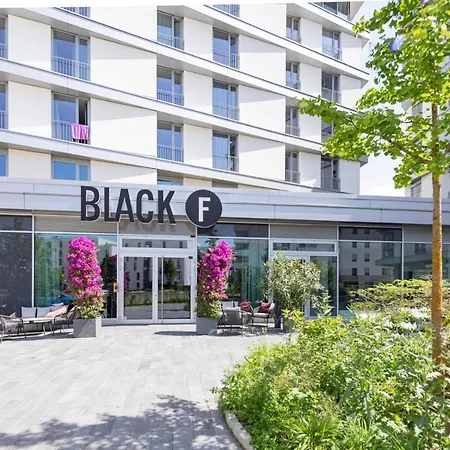 Black F House - Serviced Apartmanhotel 3*