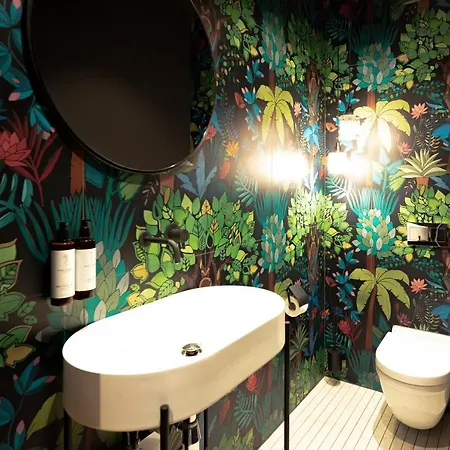 Aparthotel Black F House - Serviced