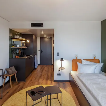 Black F House - Serviced Freiburg im Breisgau