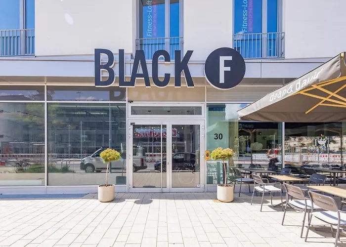 Hotel apartamentowy Black F House - Serviced Fryburg Bryzgowijski